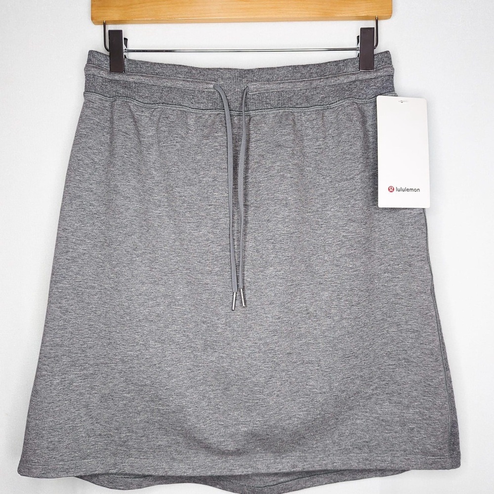 NWT gray lululemon Start Anew Skirt